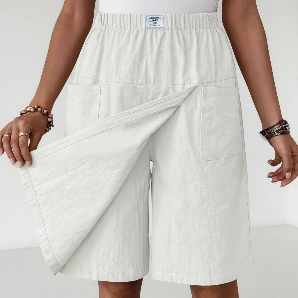 Jennie | Short with Wikkel for Women — Style and Comfort
