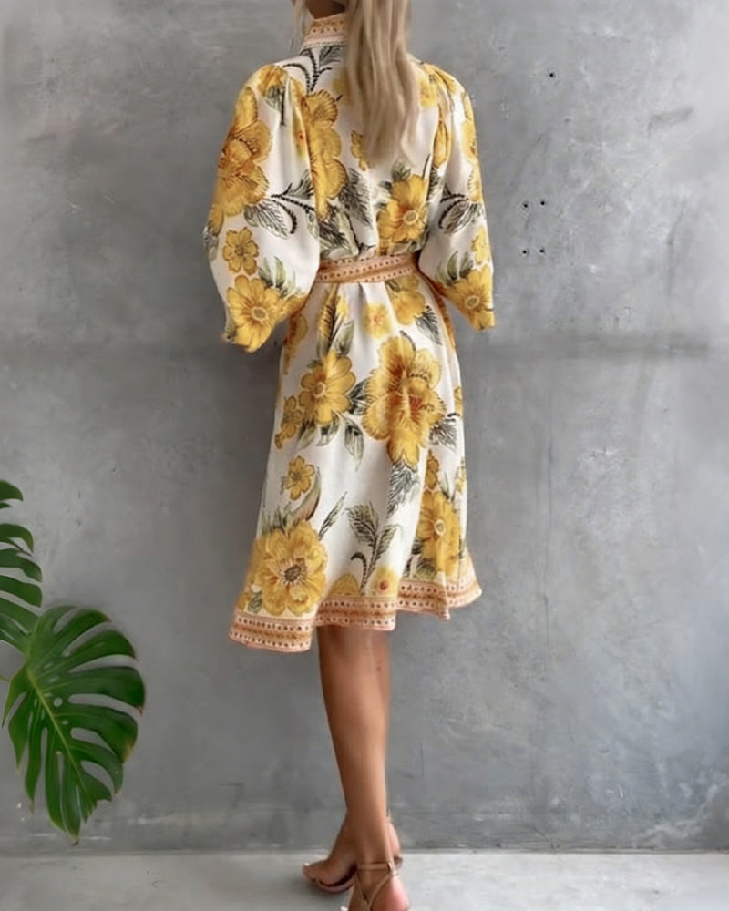Rosalva - Printed robe with lantern sleeves and a choker necklace for women
