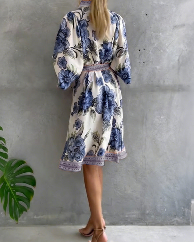Rosalva - Printed robe with lantern sleeves and a choker necklace for women